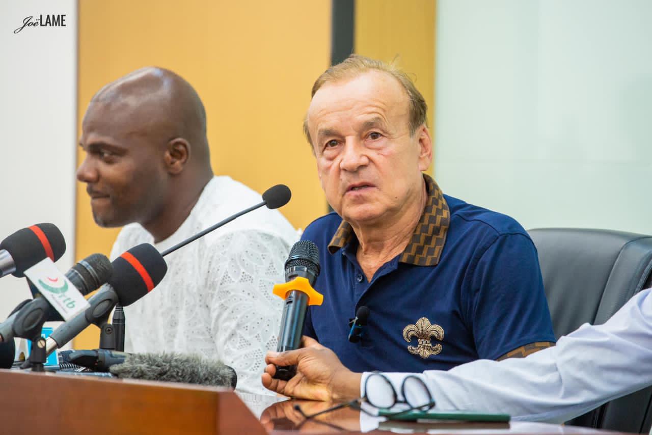 Football Béninois et convocation du sélectionneur national Gernot Rohr à la FBE : voici le point des débats