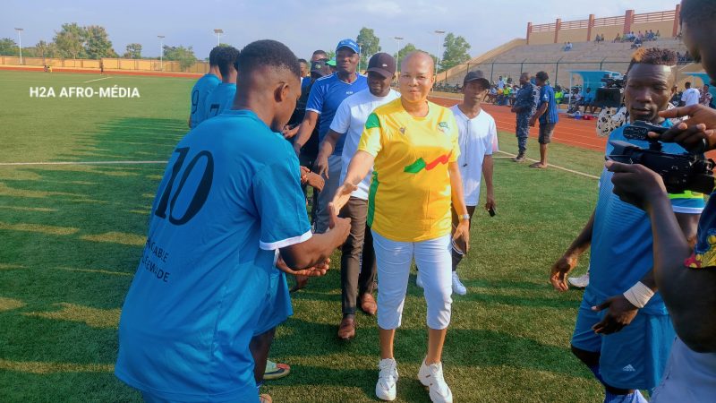 Tournoi de football « Les Jumelles AGBO à Djakotomey : le coup d&rsquo;envoi de la 3è édition donné ce lundi chez les filles et chez les garçons