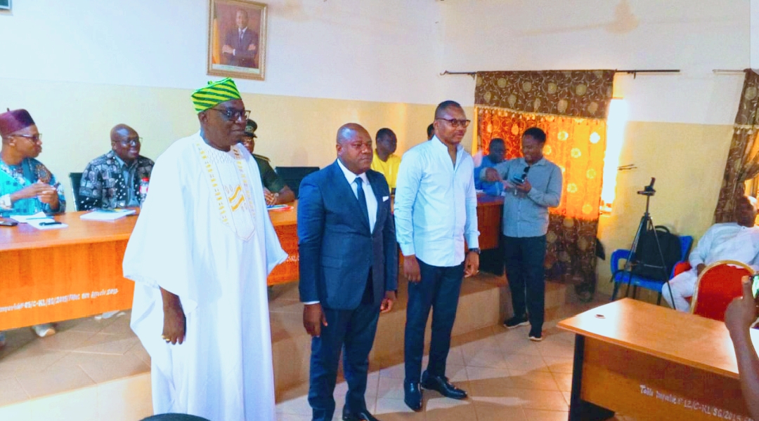 Installation du conseil communal de Klouékanmè : un trio Maire, PA, DA installé avec beaucoup de surprises
