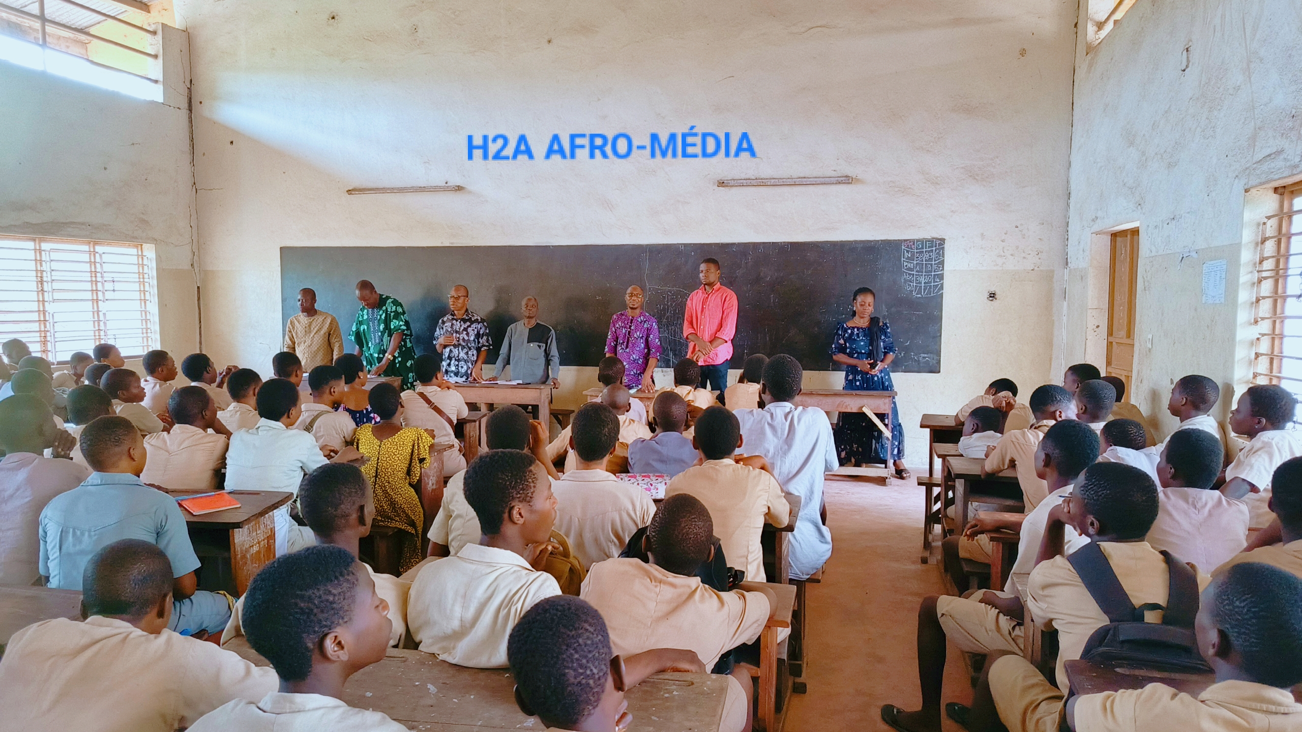 CEG Lanta : la Préfecture d&rsquo;Aplahoué, la DDASM du Couffo et Plan International Bénin en campagne de sensibilisation contre les grossesses en milieu scolaire