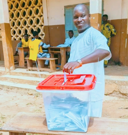 Présidentielle 2026 au Bénin et jour du vote : Le Président RAC Victorin KEVO alias “KEVIC”, accomplit son devoir civique à Tchikpé