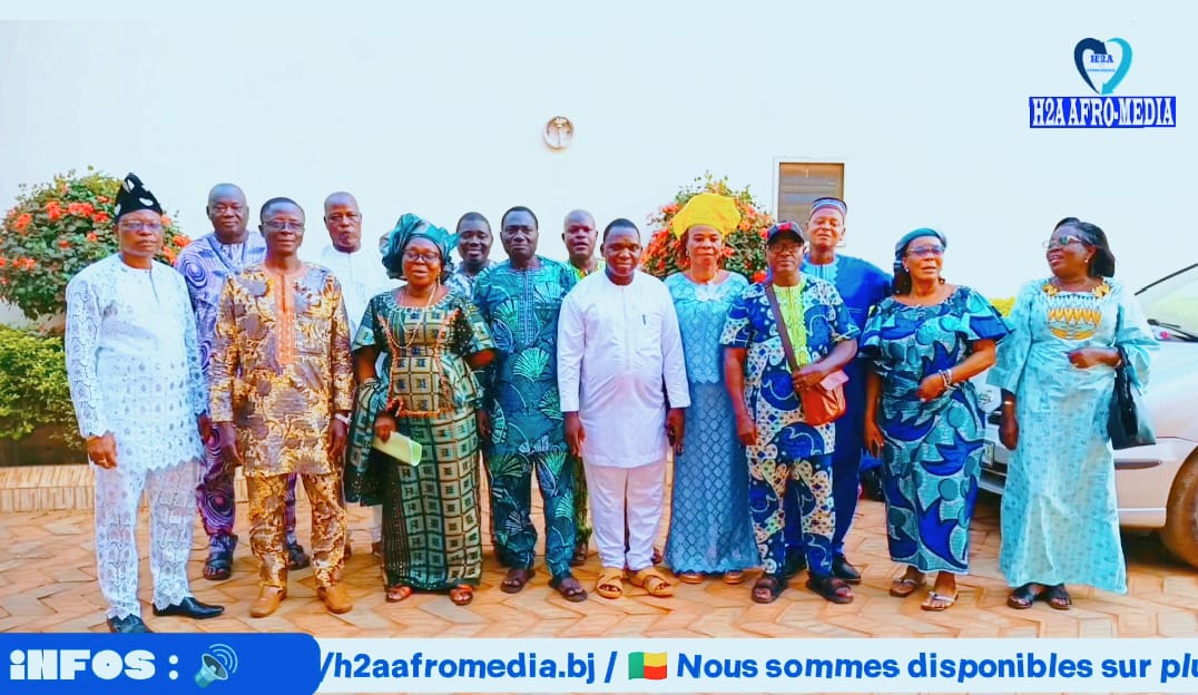 Assemblée Générale constitutive de l&rsquo;Amicale des Anciens Élèves des Années 80 du CEG1 Klouékanmè :&nbsp; le premier bureau élu ce samedi à l&rsquo;hôtel Yesu Lemè